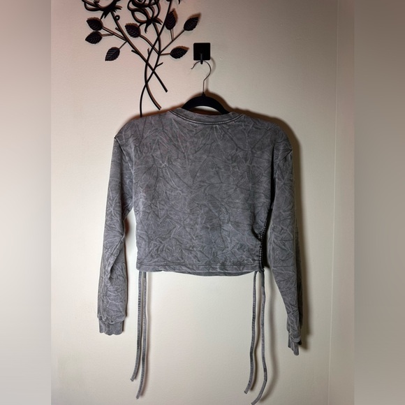 Forever 21 Tie Dye Side Tie Crop Top Long Sleeve Size Small - Picture 6 of 7